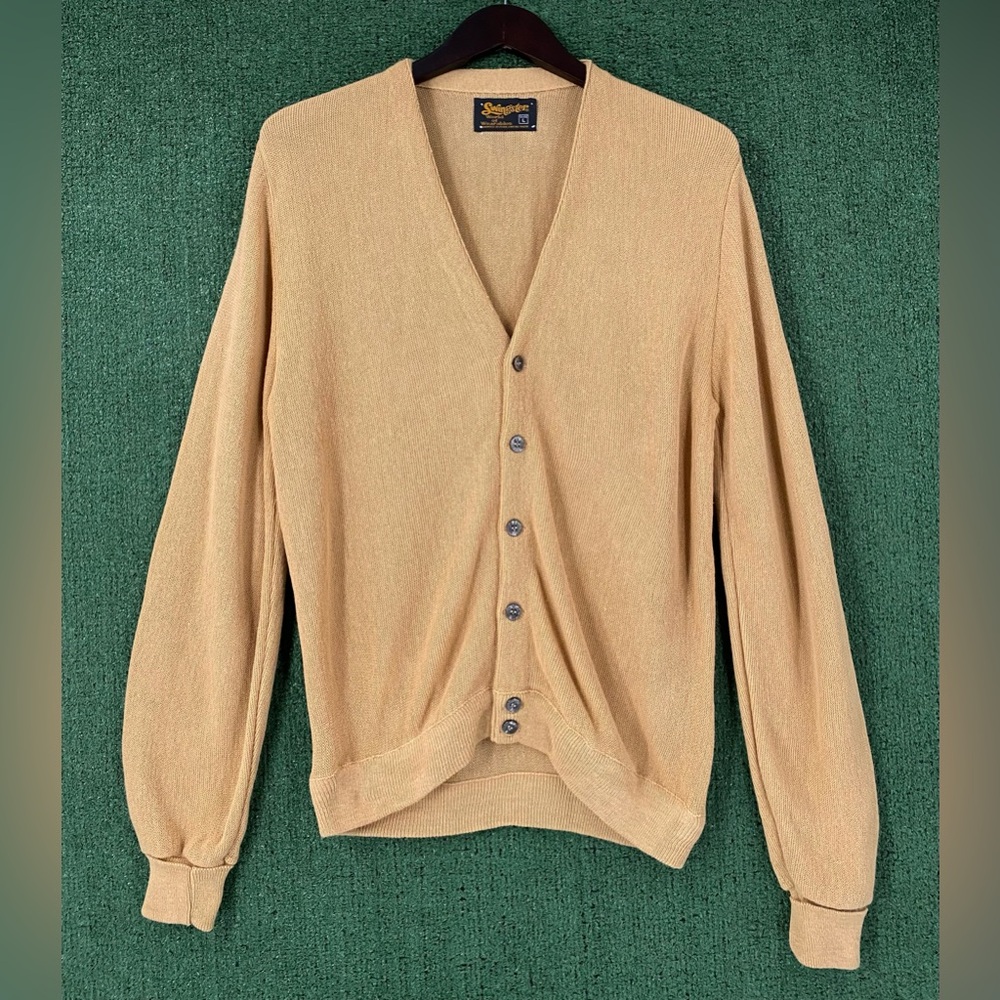 Vintage 70’s Swingster Beige Cardigan Sweater Men’s Size Medium USA Made